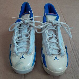Jordan 23 Women's White Leather Athletic Shoes Size 5
